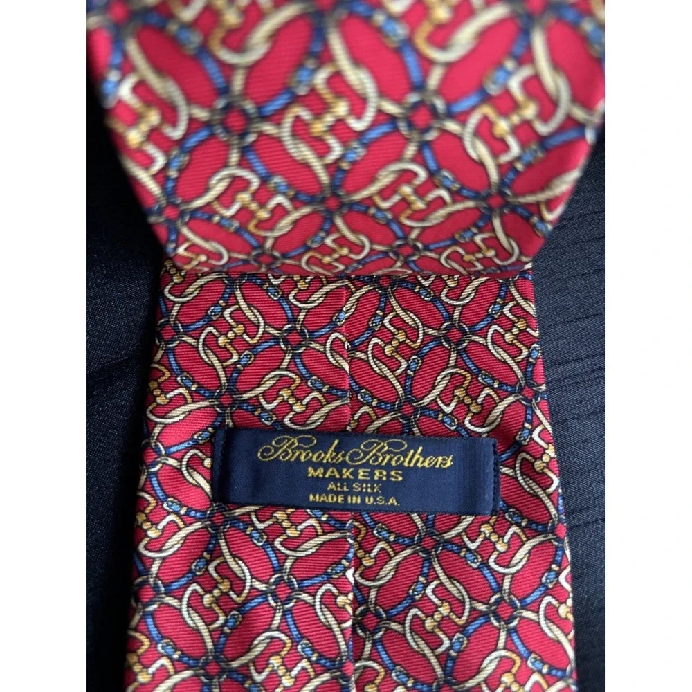 Brooks Brothers Makers 100% Silk Tie Red/Gold Geometric Made in USA